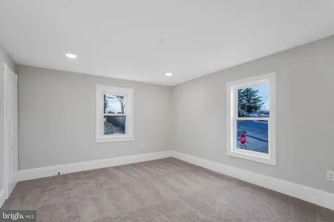 125 High Street Luray VA 22835