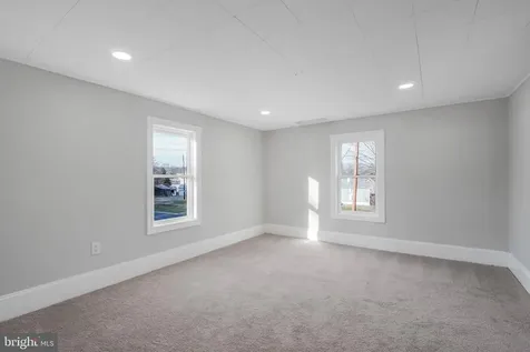 125 High Street Luray VA 22835