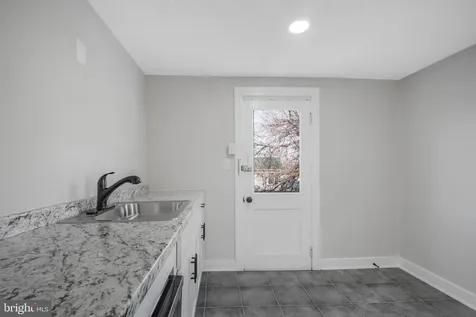 125 High Street Luray VA 22835