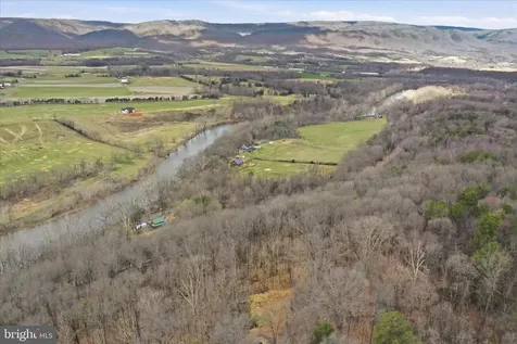 509 River View Place Shenandoah VA 22849