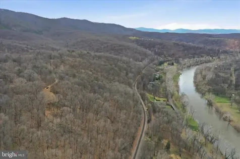 509 River View Place Shenandoah VA 22849