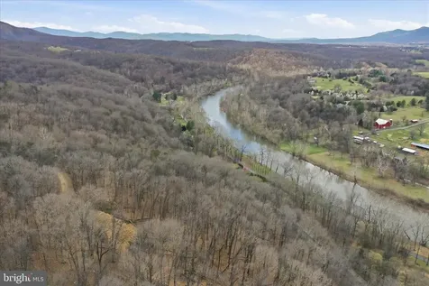 509 River View Place Shenandoah VA 22849