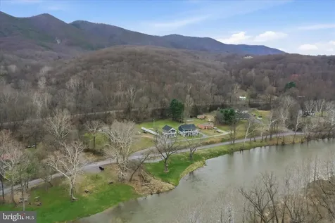 509 River View Place Shenandoah VA 22849
