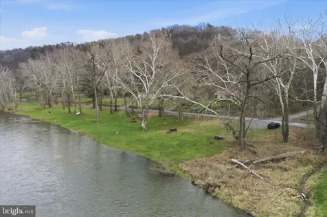 509 River View Place Shenandoah VA 22849