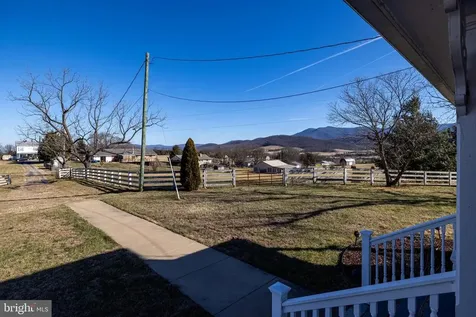 467 Vista View Road Stanley VA 22851