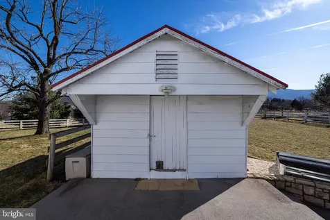 467 Vista View Road Stanley VA 22851