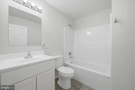 178 Reservoir Avenue Luray VA 22835