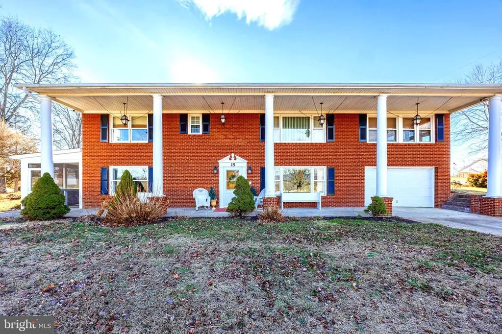 15 Painter Street Luray VA 22835