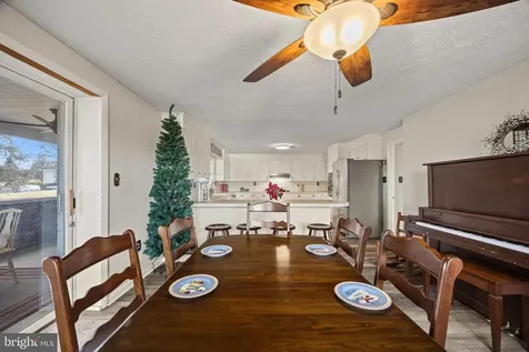 15 Painter Street Luray VA 22835