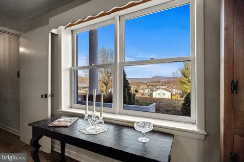 15 Painter Street Luray VA 22835
