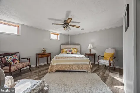 15 Painter Street Luray VA 22835
