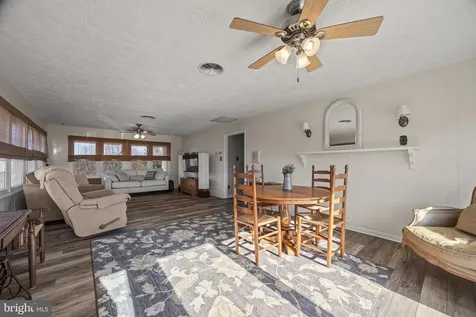 15 Painter Street Luray VA 22835