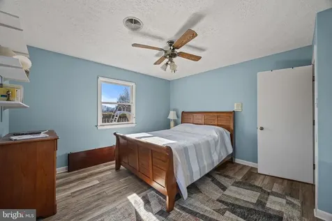 15 Painter Street Luray VA 22835