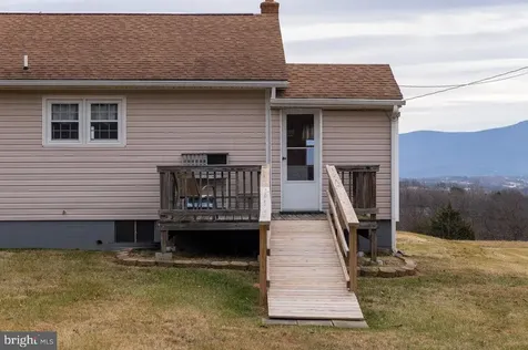 1204 Battlecreek Road Stanley VA 22851