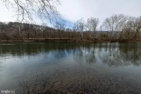 0 Shenandoah River Road Shenandoah VA 22849
