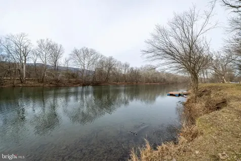 0 Shenandoah River Road Shenandoah VA 22849
