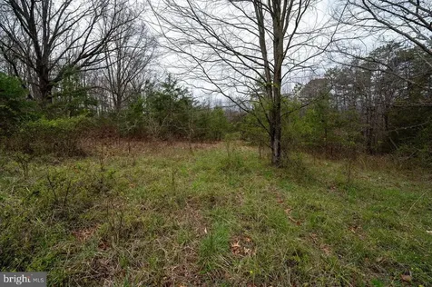 533 Railroad Avenue Shenandoah VA 22849