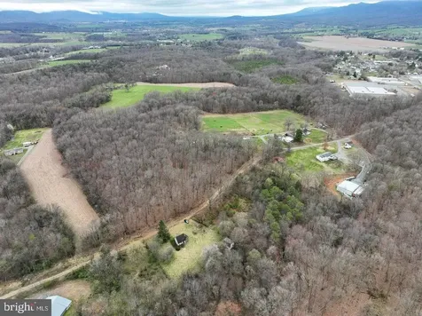 533 Railroad Avenue Shenandoah VA 22849