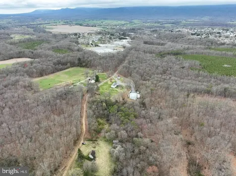 533 Railroad Avenue Shenandoah VA 22849