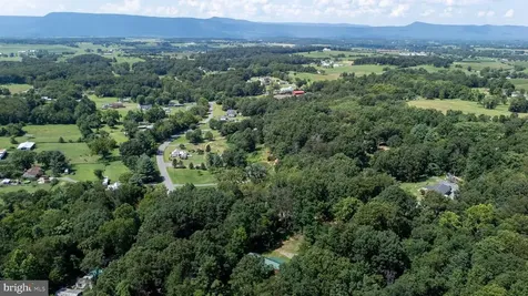114 Americana Road Luray VA 22835