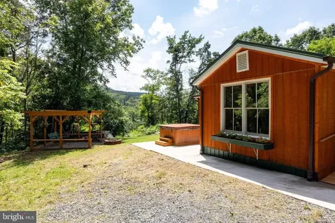 114 Americana Road Luray VA 22835