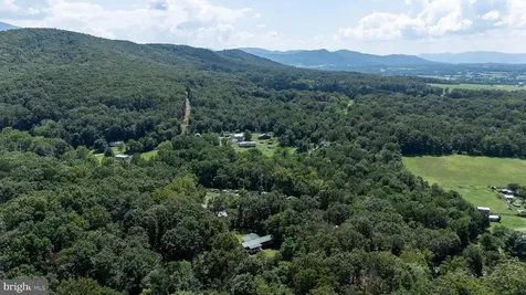 114 Americana Road Luray VA 22835