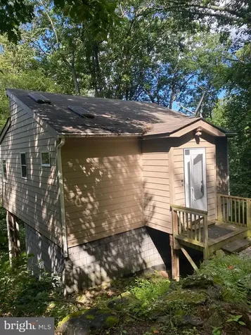 568 Cliff Heights Road Stanley VA 22851