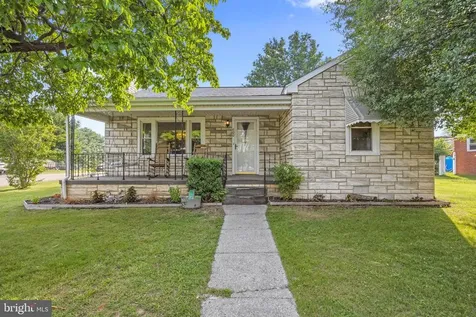 600 10th Street Shenandoah VA 22849