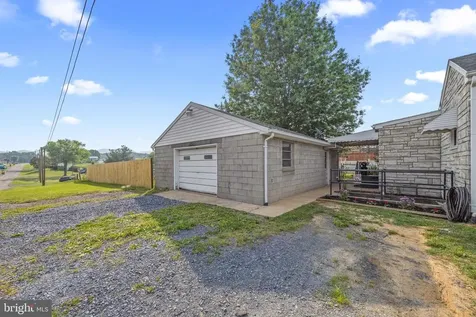 600 10th Street Shenandoah VA 22849