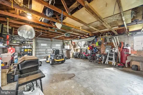 600 10th Street Shenandoah VA 22849