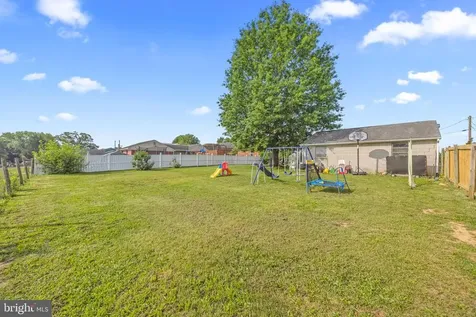 600 10th Street Shenandoah VA 22849
