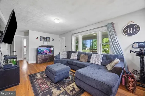 600 10th Street Shenandoah VA 22849