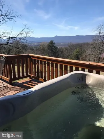 205 Meadow Hill Lane Rileyville VA 22650