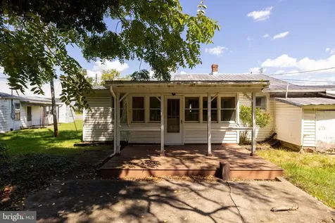 1819 Us Highway 211 W Luray VA 22835