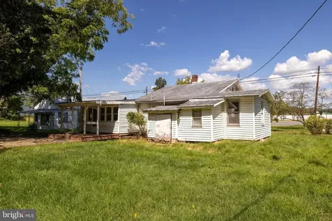 1819 Us Highway 211 W Luray VA 22835