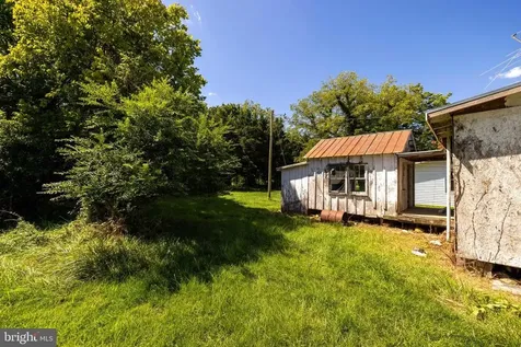 1819 Us Highway 211 W Luray VA 22835