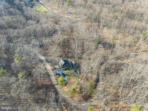 125 National Forest Access Road Luray VA 22835