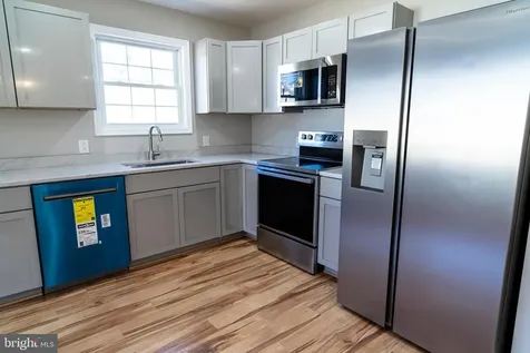 240 Deford Avenue Stanley VA 22851