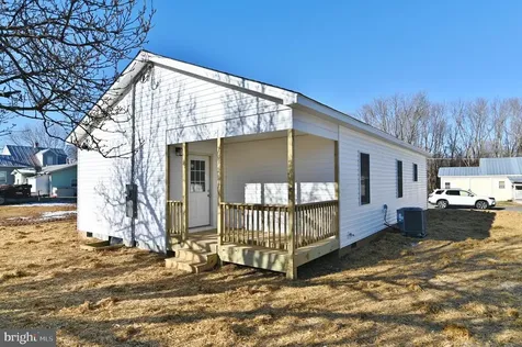 240 Deford Avenue Stanley VA 22851
