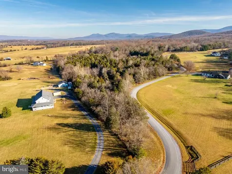 Harper Valley Road Luray VA 22835