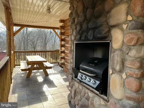 5532 Page Valley Road Luray VA 22835