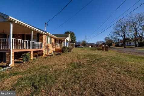 115 Sunset Drive Stanley VA 22851