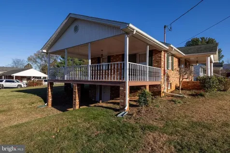 115 Sunset Drive Stanley VA 22851