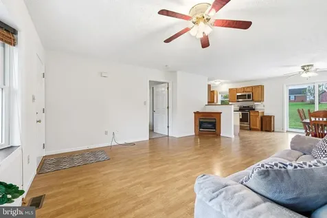 21 Greenfield Road Luray VA 22835