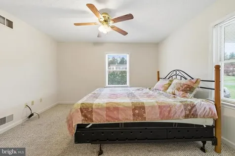 21 Greenfield Road Luray VA 22835