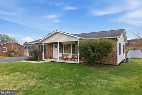 21 Greenfield Road Luray VA 22835