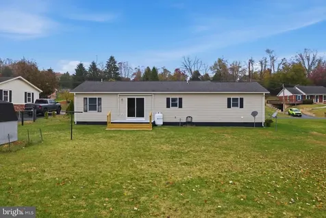 21 Greenfield Road Luray VA 22835