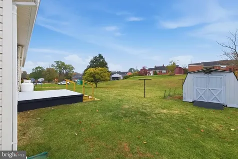 21 Greenfield Road Luray VA 22835