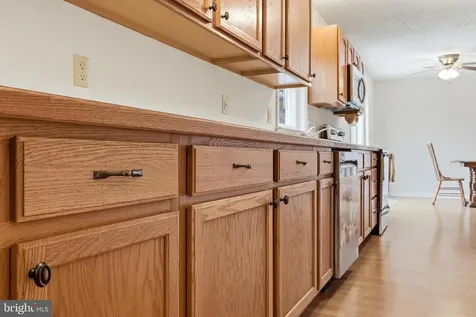 21 Greenfield Road Luray VA 22835