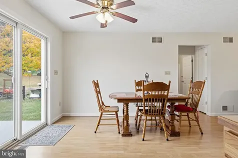 21 Greenfield Road Luray VA 22835
